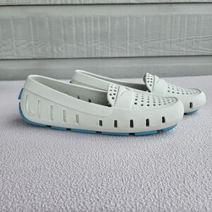 Floafers Posh Driver Women SZ 7 White Slip-On Water Resistant Lake Boat Shoes